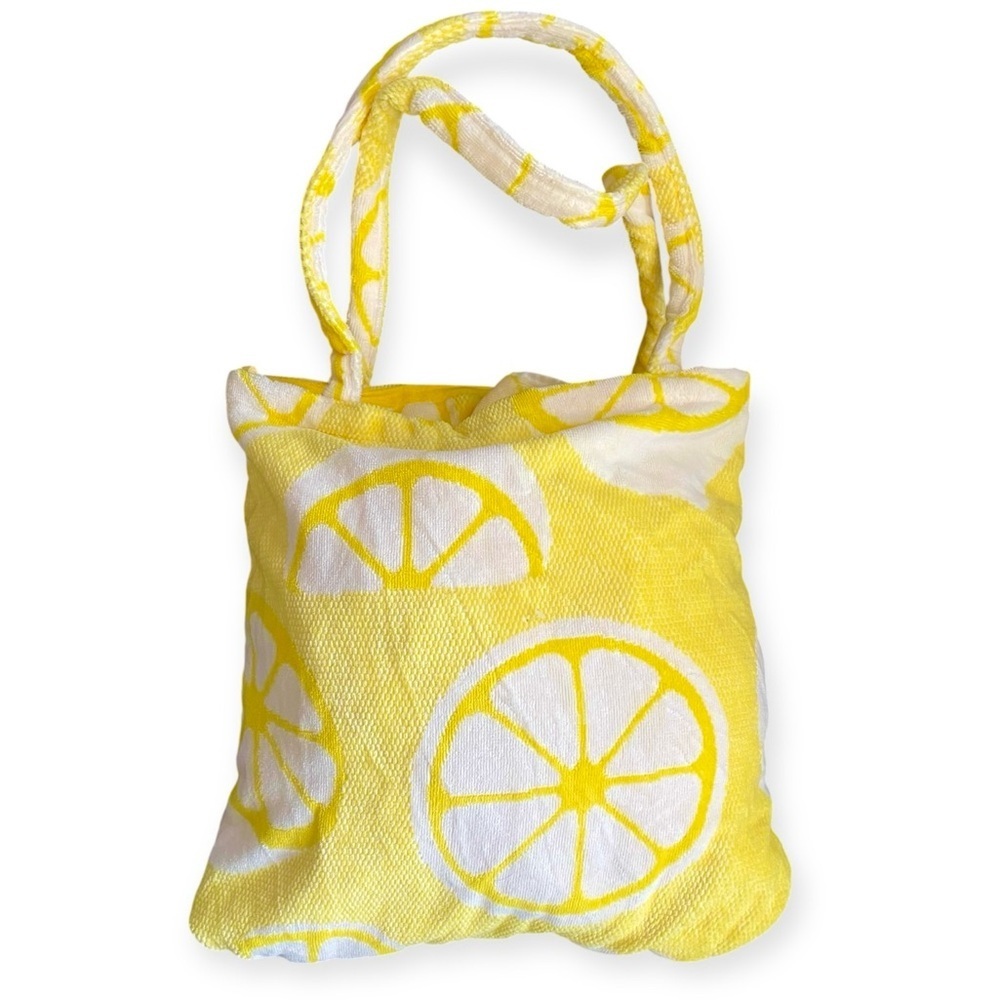 Truly Lou Beach Towel Lemons Yellow White Cotton 36x68 Soft Absorbent Pool Spa